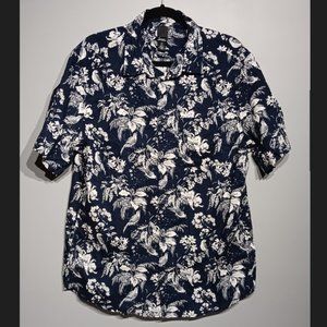 H&M. Navy Blue And White Hawaiian Button Up Shirt (Men's Size Large)